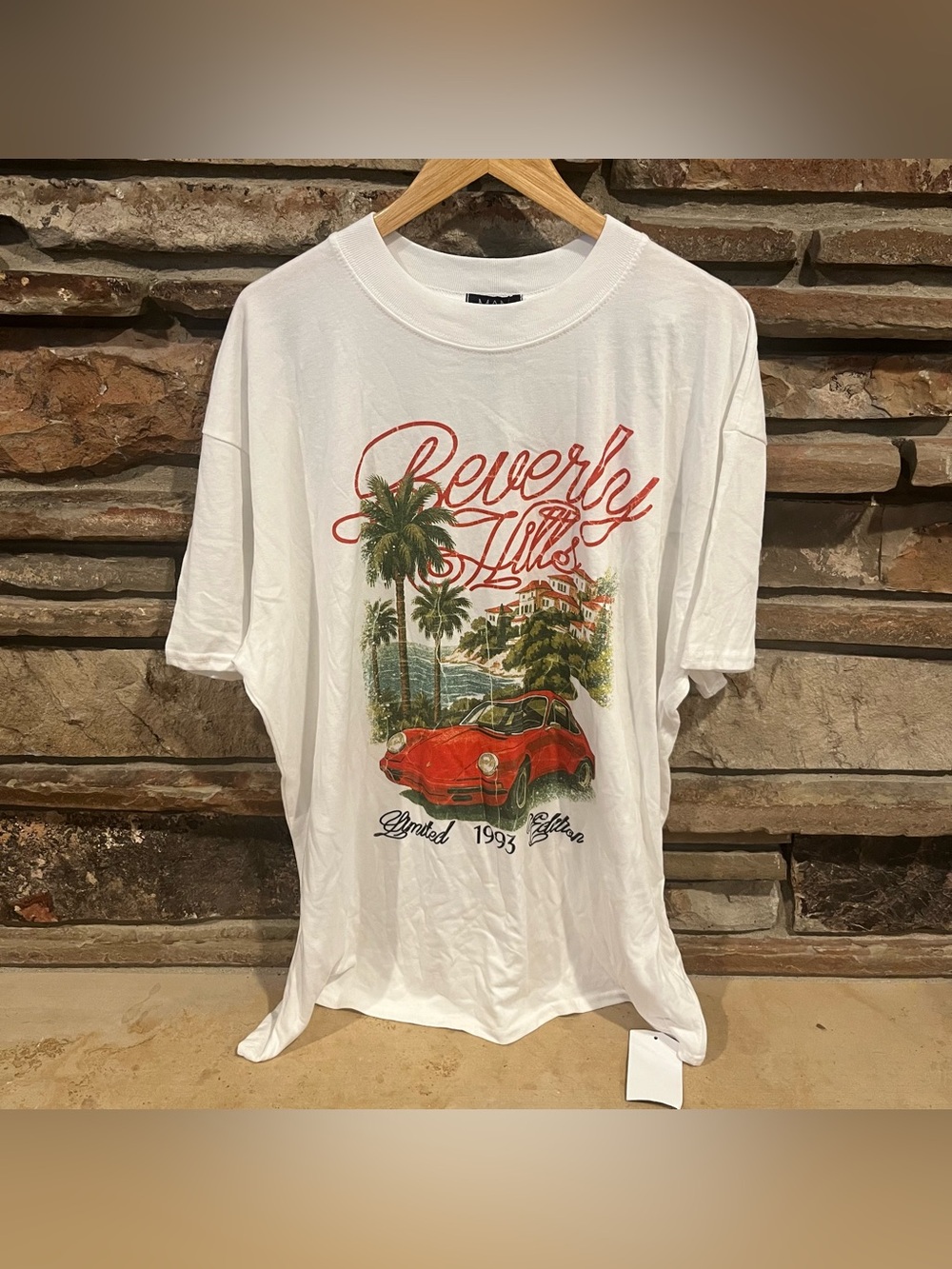 Beverly Hills Graphic Tee - White with Red Car and Palm Trees from Boohoo Man
